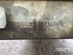 Schmitz Cargobull Curtainsider Standard Staplerhalterung