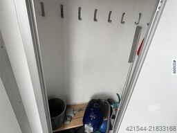  Arnpro crew trailer with 2 bedrooms - Very good co