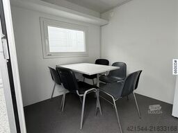  Arnpro crew trailer with 2 bedrooms - Very good co