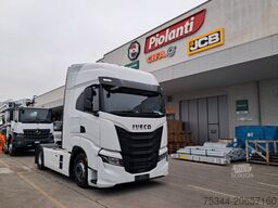 Iveco S-way
