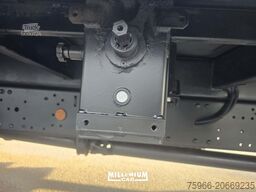 Iveco EUROCARGO 150E28 CENTINATO 9,60 C/SCOPRI