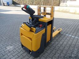 Garages Paquit  CAR-SELECTION Musson Garages Paquit  CAR-SELECTION Musson Garages Paquit  CAR-SELECTION Musson