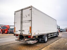 RENAULT D 19 280 WIDE + DHOLLANDIA 3 T.