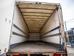 RENAULT D 19 280 WIDE + DHOLLANDIA 3 T.