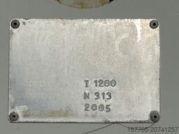 SCANIA CV R 124 CB 8X4 HZ 420