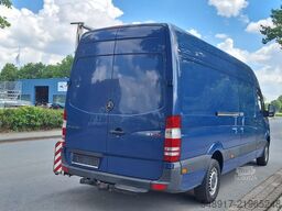 Mercedes-Benz Sprinter 313 mit Glasaufbau
