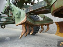 Caterpillar 130G Ex-army