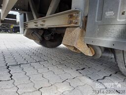 Schmitz Cargobull Curtainsider Mega Getränke