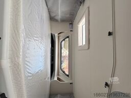 SUNLIGHT Adventure T Ford 670S