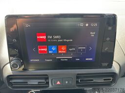 Opel Combo Life 1,2 81kW  *PDC*ZV*SH*Navi*Rückfahrcam