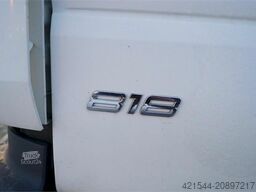Mercedes-Benz Atego 818 box truck.