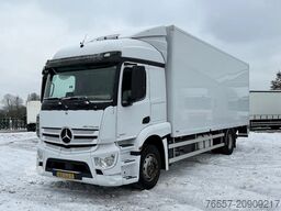 Mercedes-Benz Actros ACTROS 1927L Bakwagen met Laadklep.