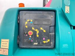 JLG 460 SJ / 16 m / UVV neu / TOP ZUSTAND