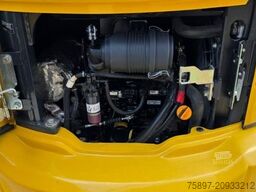 KOMATSU PC 24 MR-5 Minibagger (460 hrs) / 2.5 to