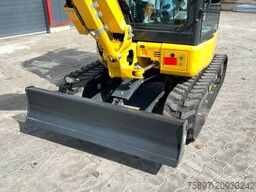 KOMATSU PC 26 MR-5 Minibagger (693 hrs)