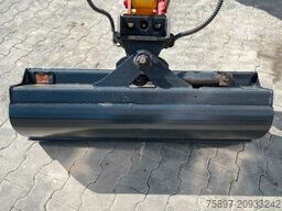 KOMATSU PC 26 MR-5 Minibagger (693 hrs)