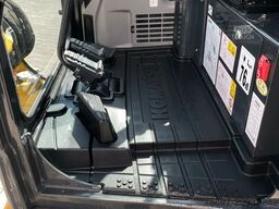 KOMATSU PC 26 MR-5 Minibagger (693 hrs)