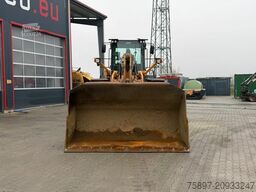 Case 1121 F Radlader