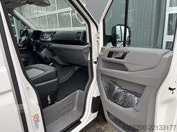 Volkswagen Crafter 35 2.0 TDI L4 DC 140pk Airco Cruise con...