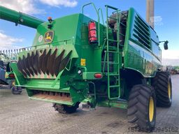 JOHN DEERE T 670 Allrad