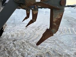 Liebherr PR 716 05 LGP dozer w/ ripper and Leica GPS. WATCH