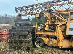 Potain 325B tower crane