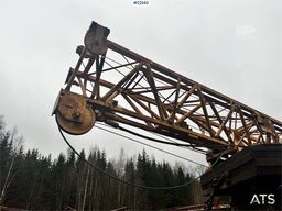 Potain 325B tower crane