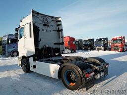 RENAULT T 520 / RETARDER / SKÓRY / LIMITED / TEAM ALPINE