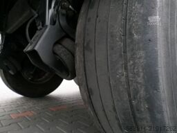 KRONE CURTAINSIDER /STANDARD/LIFT ROOF & AXLE