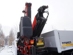 Mercedes-Benz Arocs 2633 flatbed truck / Crane FASSI