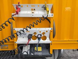 Krone 3Achs MEGA Staplerhalter Liftachse SAF TÜV05 26