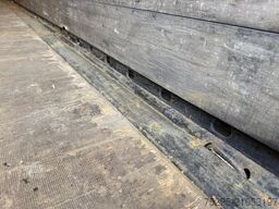 Kögel 3 Achs MEGA Staplerhalterung Liftachse SAF