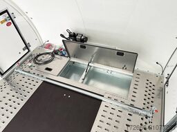 Brian James Trailer RACE TRANSPORTER 6 | 396-3030 | TRIDEM | ZUSATZRAMPEN  550X235X199CM 3500KG GESCHLOSSENER AUTOTRAILER | SCHWARZ