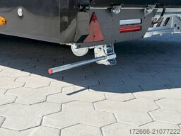 Brian James Trailer RACE SPORT 341-5521-35-2-12-B 550X210X196CM 3500KG GESCHLOSSENER AUTOTRAILER | SCHWARZ