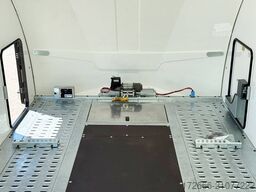 Brian James Trailer RACE SPORT 341-5521-35-2-12-B 550X210X196CM 3500KG GESCHLOSSENER AUTOTRAILER | SCHWARZ