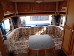 LMC Dominant 545 E*verschiebbare Einzelbetten*Vorzel