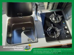 DREAMER Select Living Van