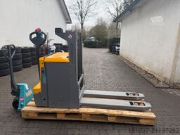 JUNGHEINRICH EJD 120 Li-ion Hochhubwagen 2024 365 St  Wie Neu