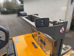 JUNGHEINRICH EJD 120 Li-ion Hochhubwagen 2024 365 St  Wie Neu