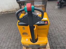 JUNGHEINRICH EJD 120 Li-ion Hochhubwagen 2024 365 St  Wie Neu