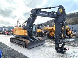 Volvo ECR 235 D