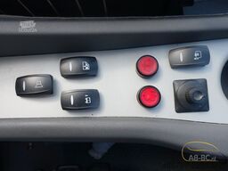 VOLVO 9500, 50 Sitze, Euro 6