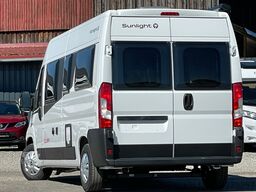 SUNLIGHT Camper Van Cliff 600 Entry,AHK, Markise, Plisset