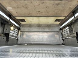 MERCEDES-BENZ Actros 2548 L 6x2 3.Stock Menke Hubdach 50m²