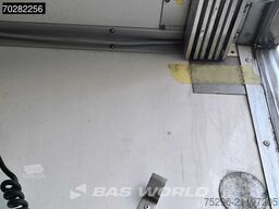 Mercedes Atego 1324 4X2 13tonner Thermo-King T-1200R Man...