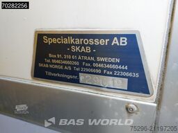 Mercedes Atego 1324 4X2 13tonner Thermo-King T-1200R Man...