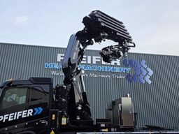 Volvo FH540 WITH HIAB 140TM CRANE Dutch Registrati