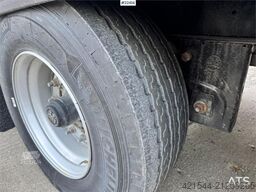 Kässbohrer Maxima Curtainsider Trailer