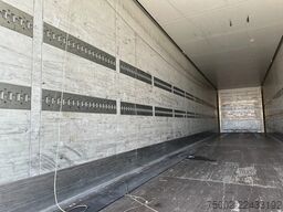 Schmitz Cargobull SKO 24 SKO24 / SAF DISC / 2x LIFTAXLE / GALVANI...