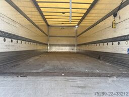 Mercedes-Benz Actros 1836 4x2 Koffer / HB / Swiss-Vehicle